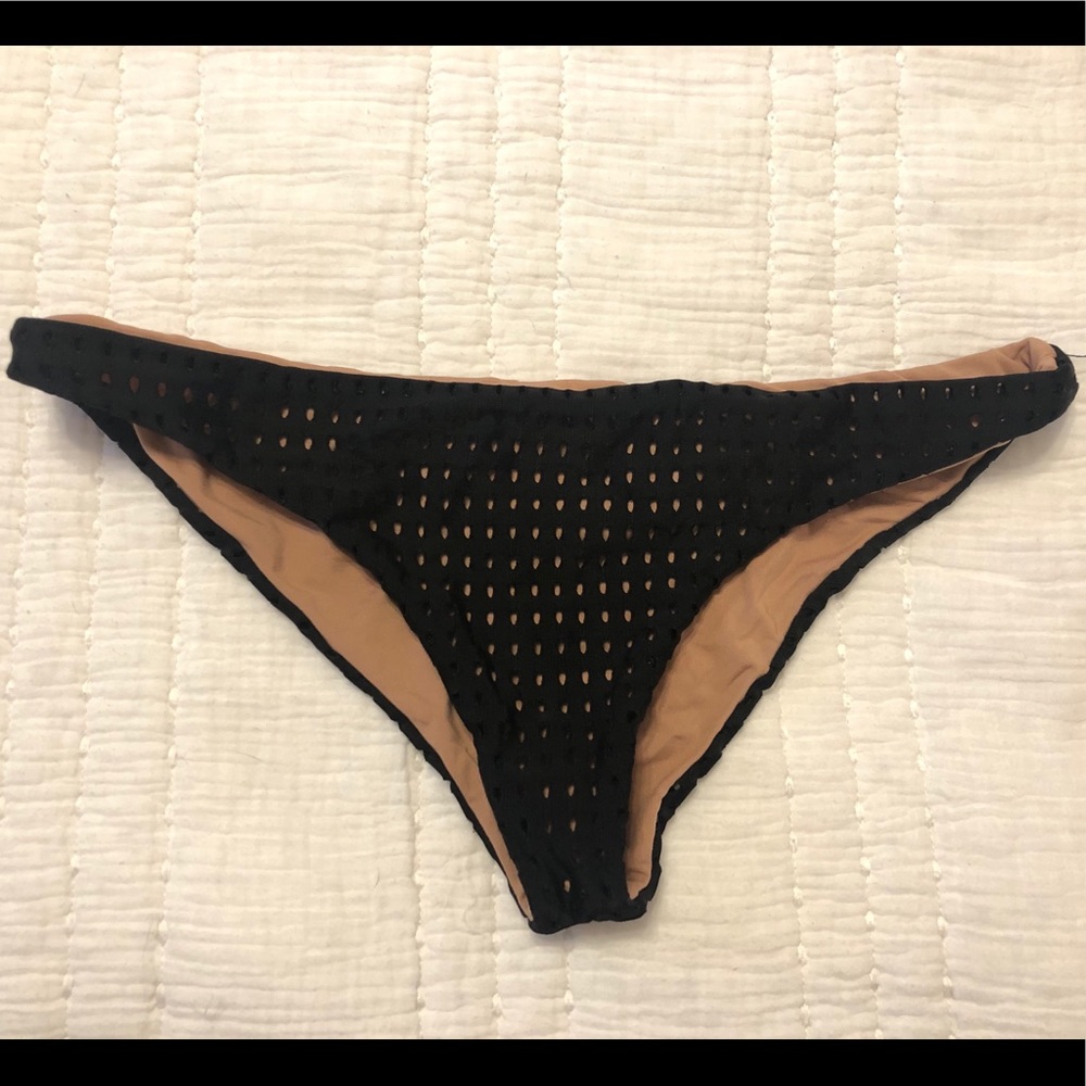 Acacia Waikoloa Mesh